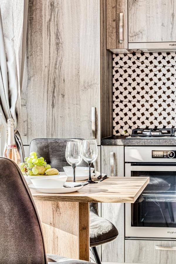 Ari Brownie Apartment - Luxurious Stay Arad Exterior photo